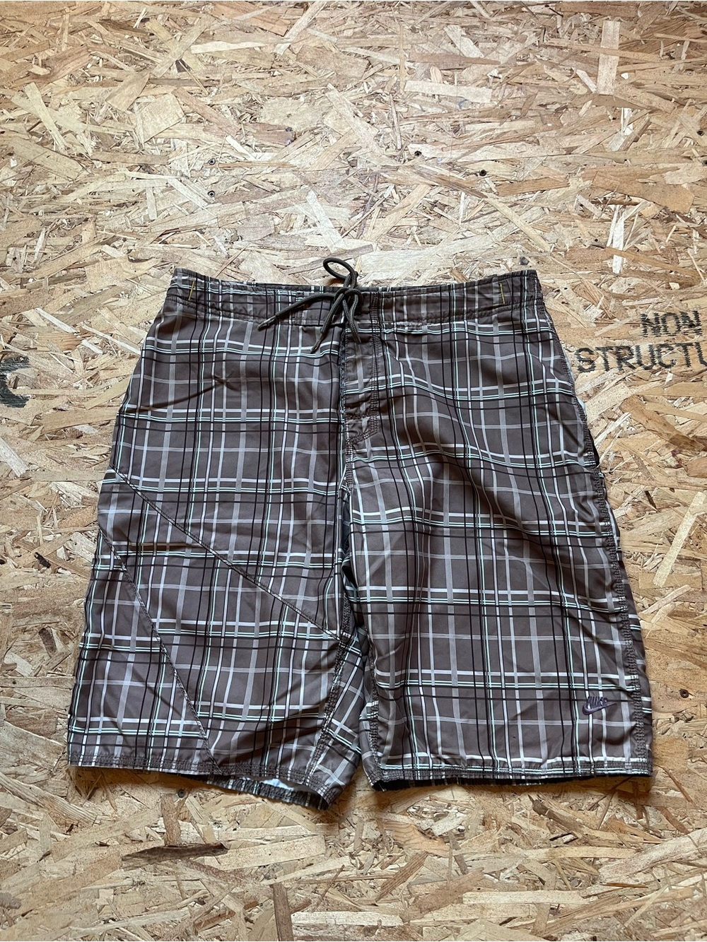 Nike Men's Y2K Brown and White Plaid Swim Board Shorts